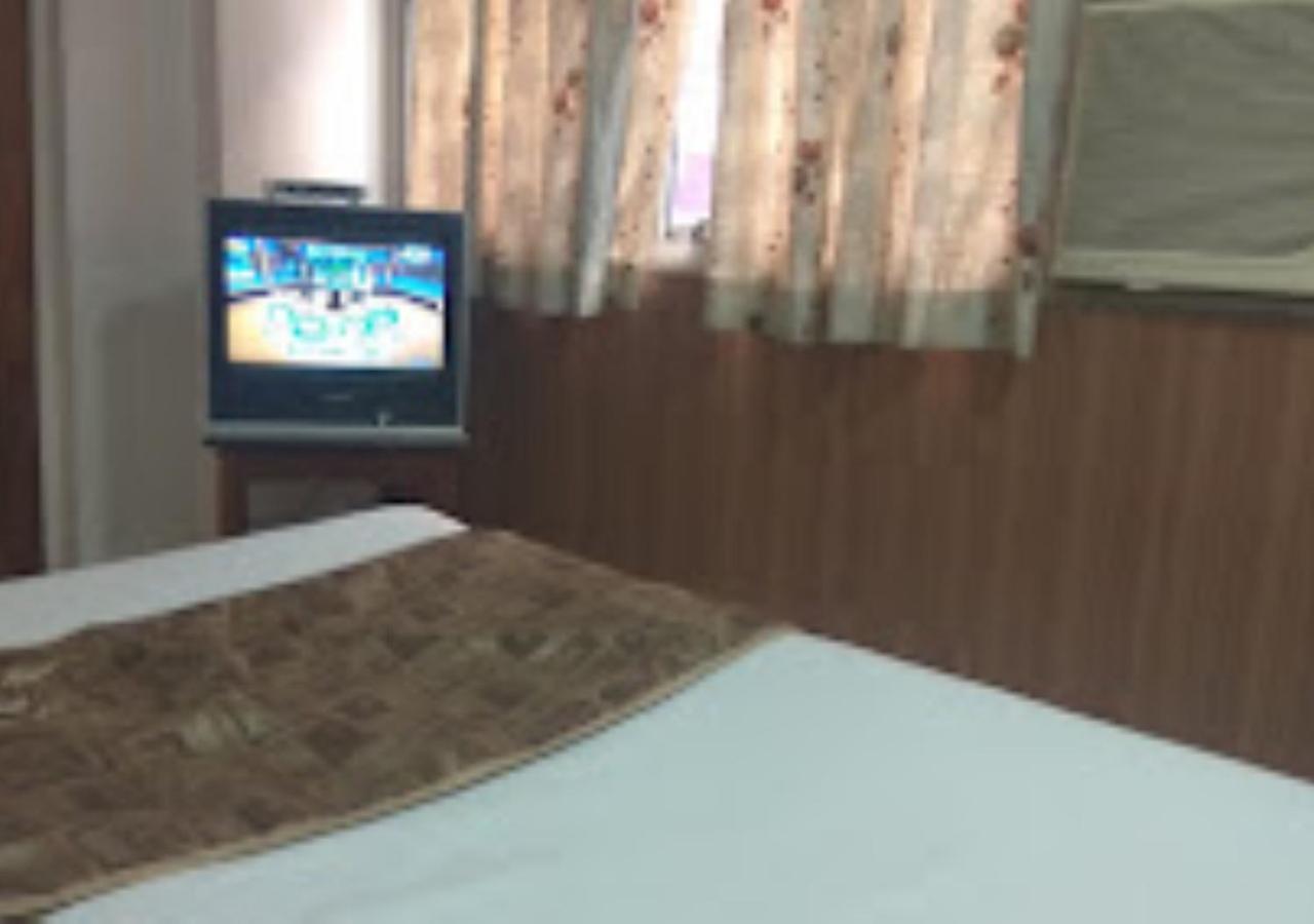 Hotel Mayur Restaurant Chandrapur Exterior foto